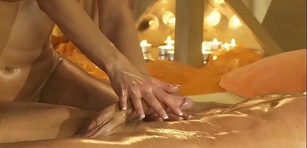  Tuerische Massage With Blonde MILF Babe